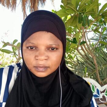 Nanny in Riyadh: AyandareLatifat