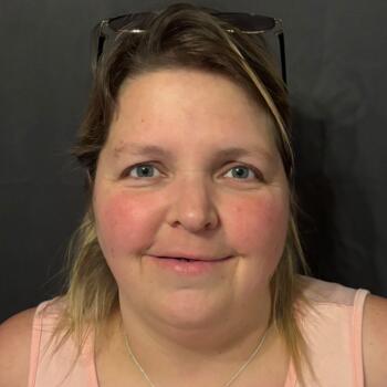 Baby-sitter Leeuw-Saint-Pierre: Deborah