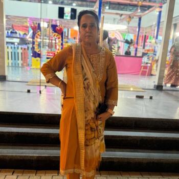 Nanny in Jaipur: Pratibha
