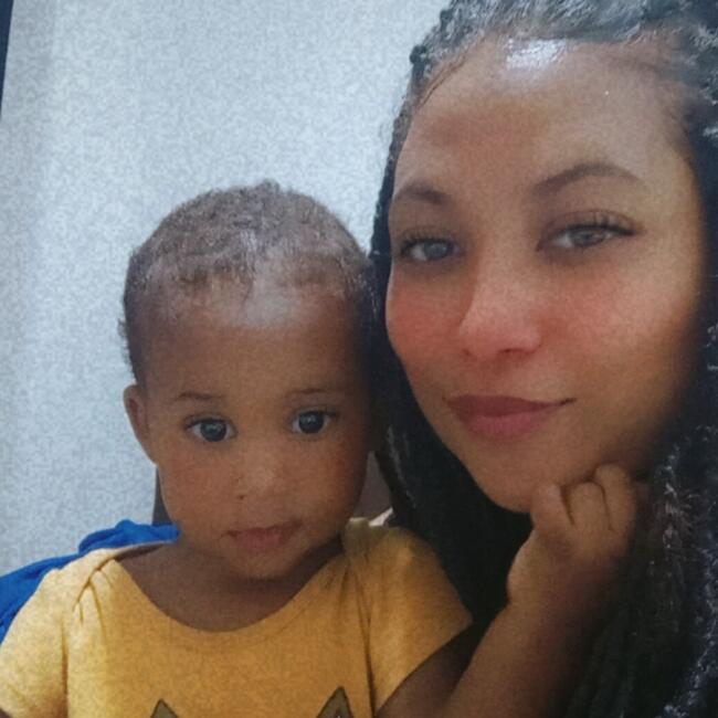 Babysitting job in São Vicente: Ester