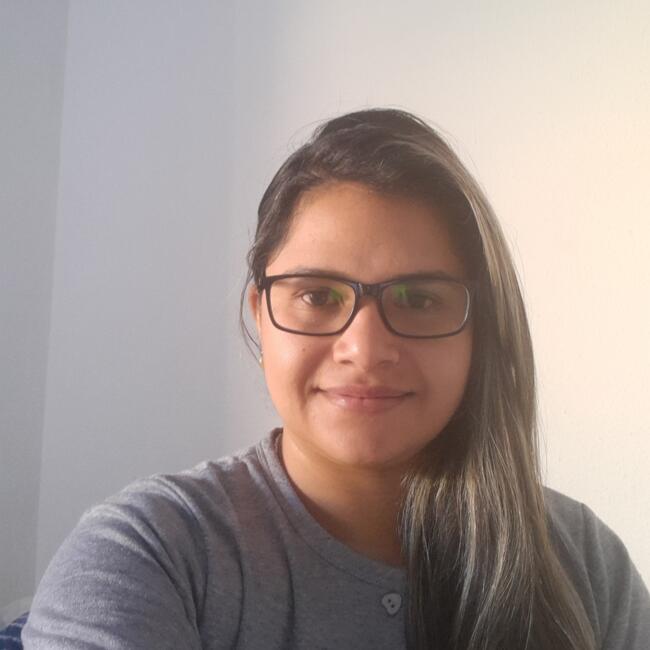 Babysitter in Alicante: Diana patricia