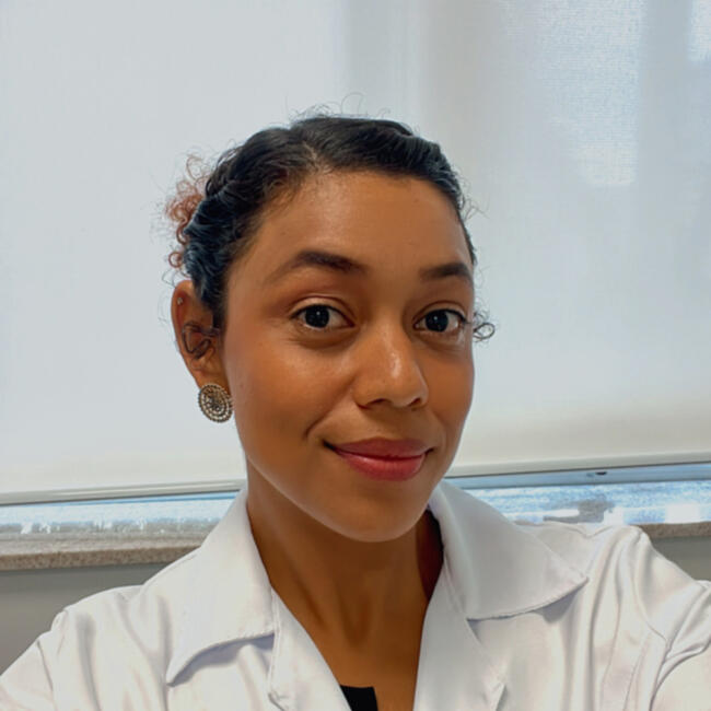 Babysitter in Belo Horizonte: Natália