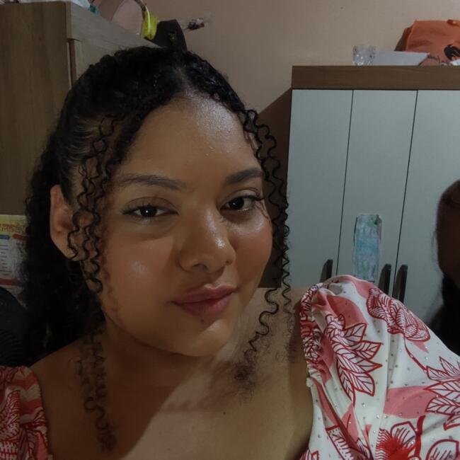 Babá em Santana: Anne Caroline