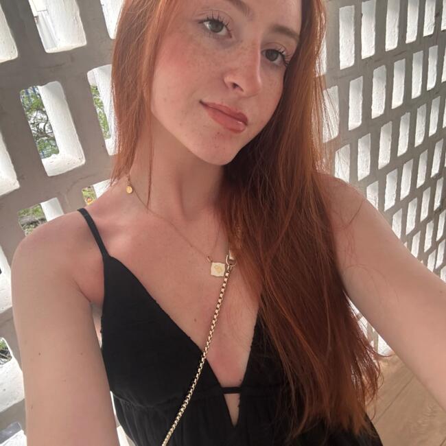 Babysitter in Oviedo: Ana