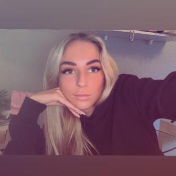 Baby-sitter in Arnhem: Isa