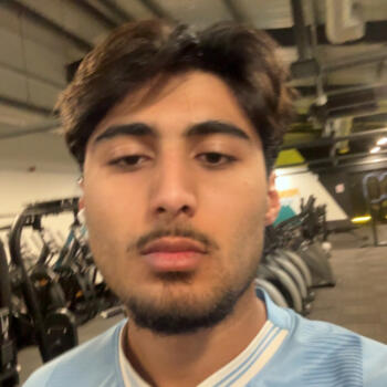 Babysitter in Ashton-under-Lyne: Husnain