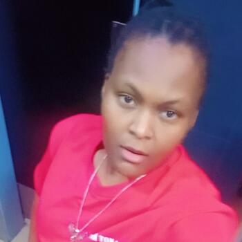 Nanny in Riyadh: Hyline