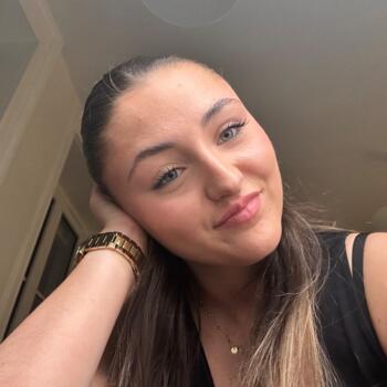 Babysitter Lyon: Isaline