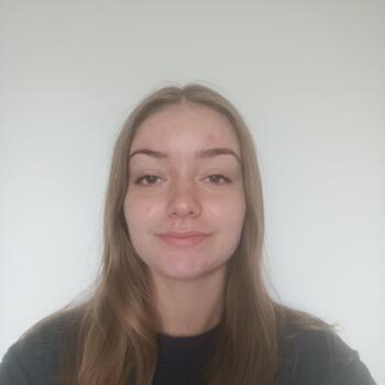 Babysitter Saint-Senoux: Clara