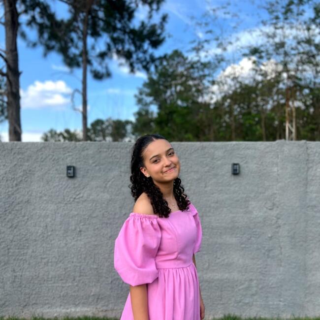 Babá em Tamboré: Nicolly