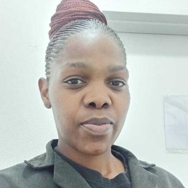Babysitter in Midrand: Sinazo constane