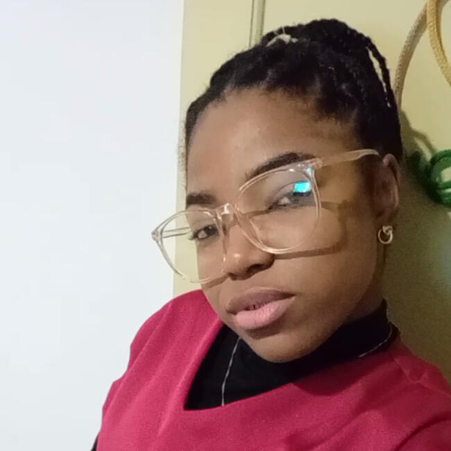 Babysitter in Petrópolis: Nathalie