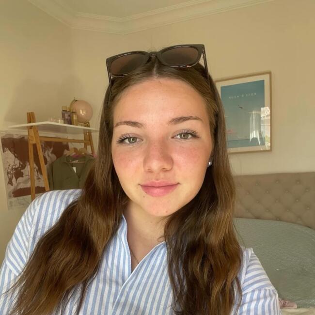 Babysitter in Cabestany: Fanny