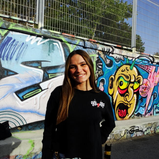 Babysitter em Sintra: Lucia