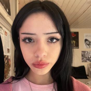 Babysitter in Chiguayante: Dina