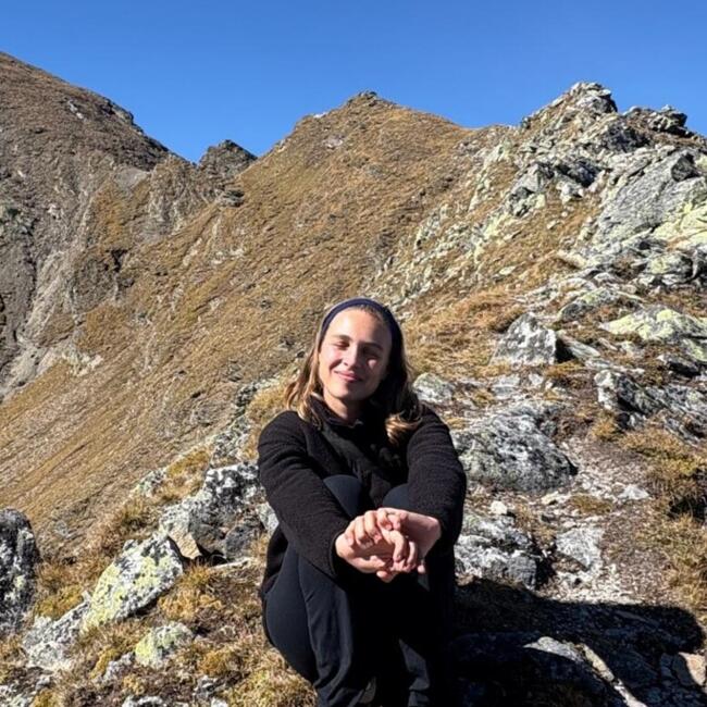 Babysitter in Innsbruck: Teodora