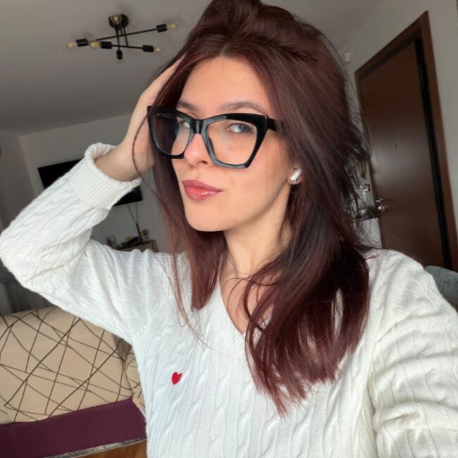 Babysitter in Marcon: Ilaria