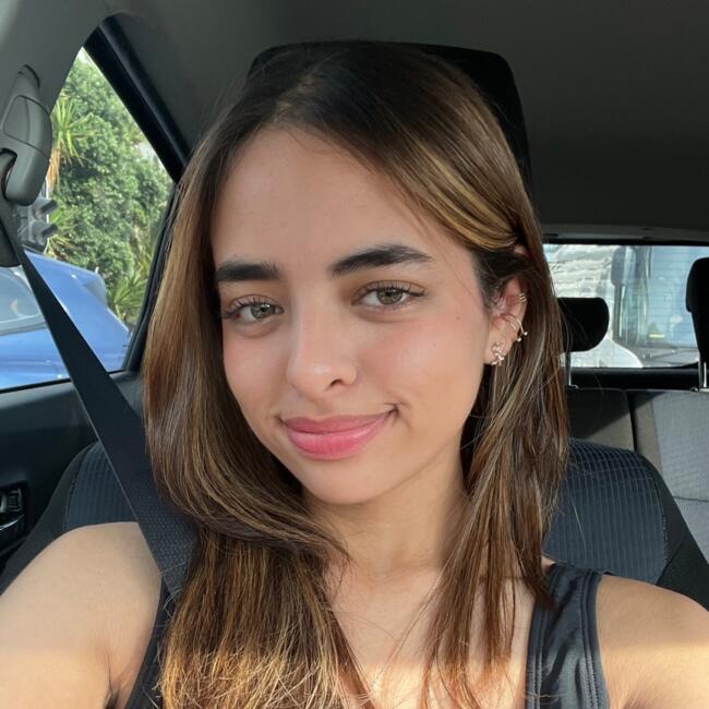 Babysitter in Cape Town: Dhaakirah