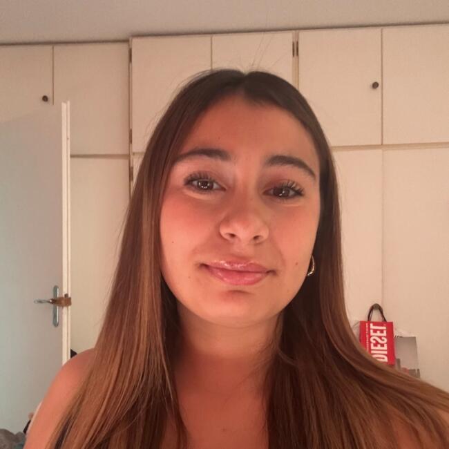 Baby-sitter à Strassen: Clara