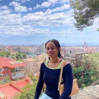 Babysitter Collonges-au-Mont-d'Or: Bianca