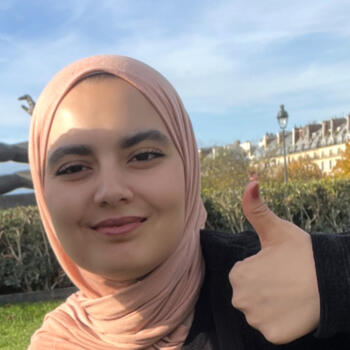 Babysitter in Champs-sur-Marne: Sabrina