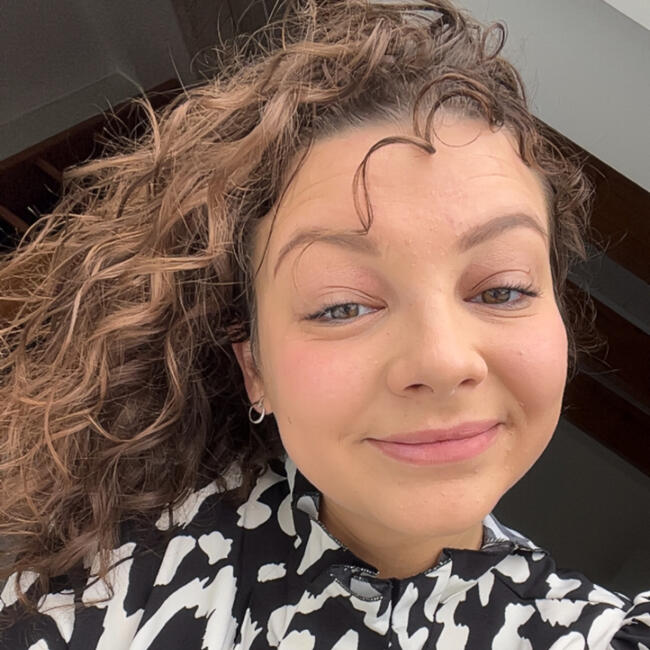 Babysitter in Roche-lez-Beaupré: Clara