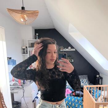 Babysitter in Morlaix: Maely