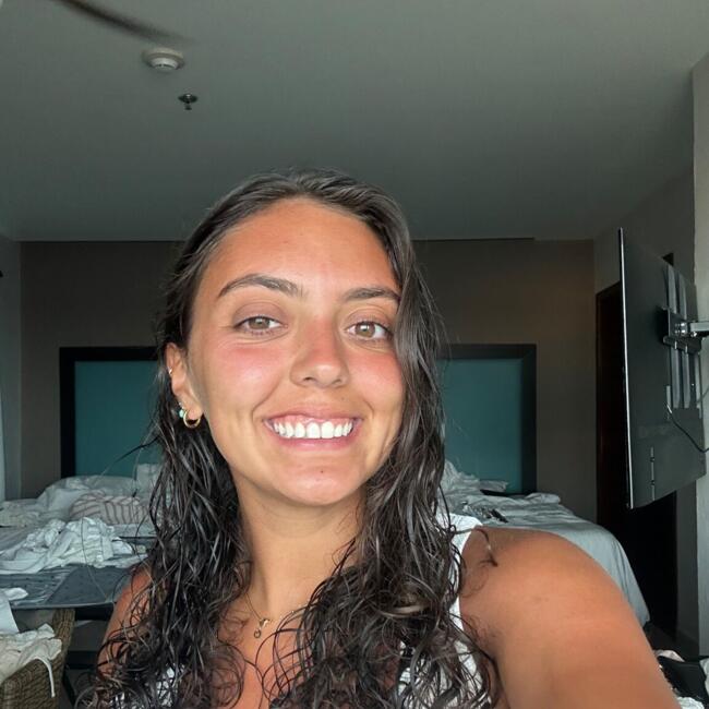 Babysitter em Almada: Madalena