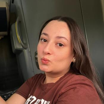 Babysitter in Sertãozinho: Alice