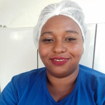 Emprego de babá em Brasília: emprego de babá Kesia