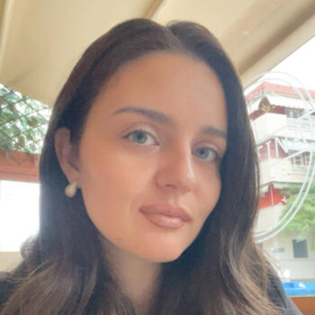 Babysitter in Thessaloniki: Κωνσταντίνα