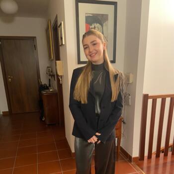 Babysitter in Trieste: Virginia