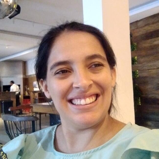 Babysitting job in Ipatinga: Larissa