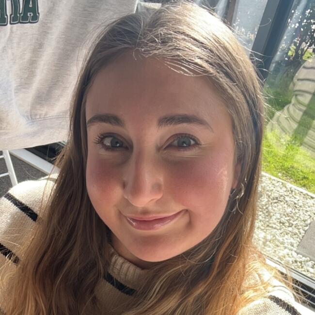 Babysitter in Papakura: Isabella