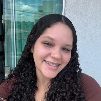 Babysitter Goiânia: Laryssa