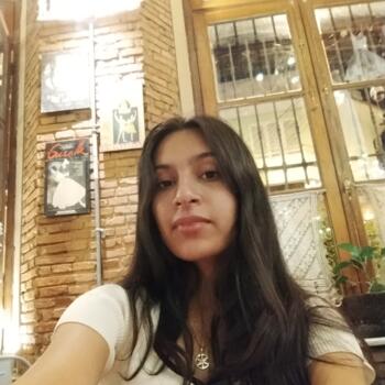 Niñera en Guarambaré: Nathy