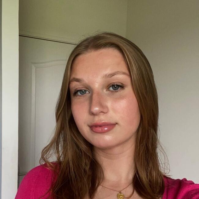 Baby-sitter à Troyes: Camille