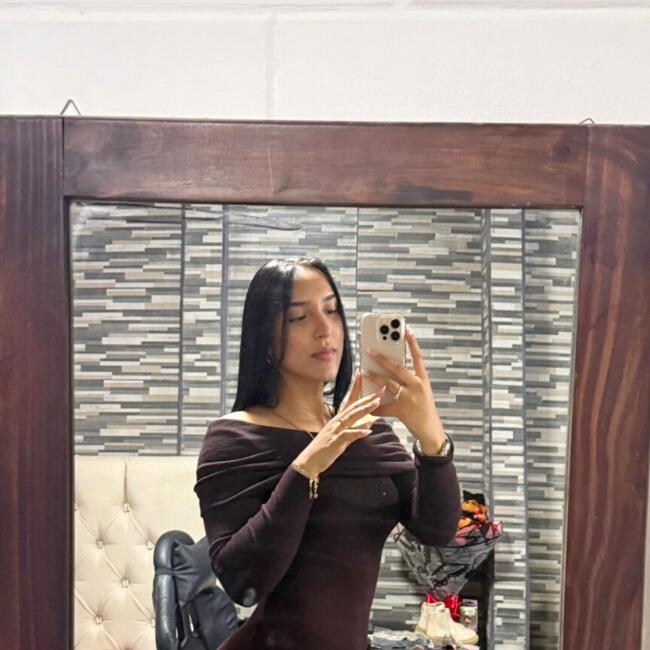 Niñera en San Antonio de Tejar: Jimena