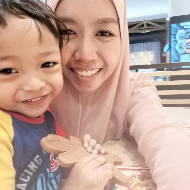 Babysitter in Johor Bahru: Eyna