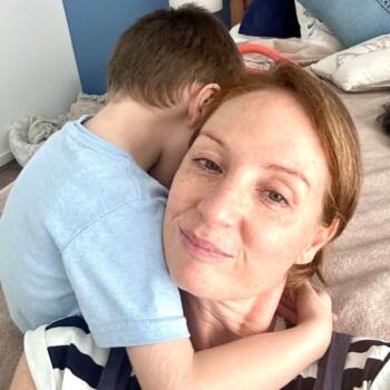 Babysitting job in Brisbane: babysitting job Roxzan