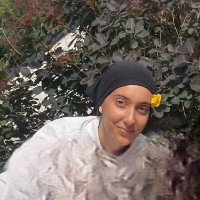 Babysitter in Saint-Pierre-des-Corps: Lamia