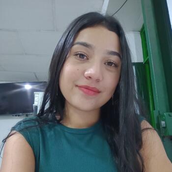 Babysitter in Tunja: Natalia