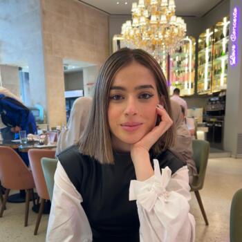 Babysitter στην περιοχή Βόλος: Κάλλη