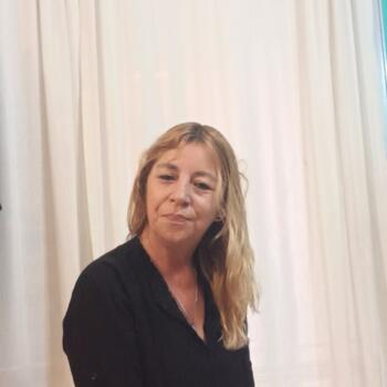 Babysitter San Juan Bautista: Carmen