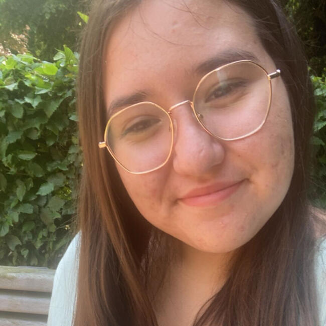 Babysitter in Boulleville: Ana-lucia