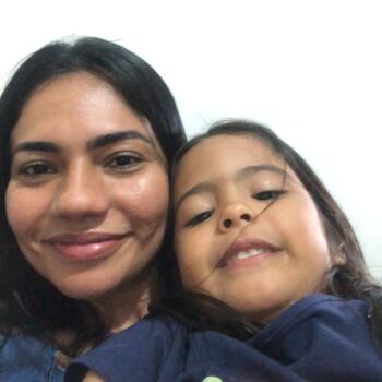Emprego de babá em Rio Branco: emprego de babá Sheron