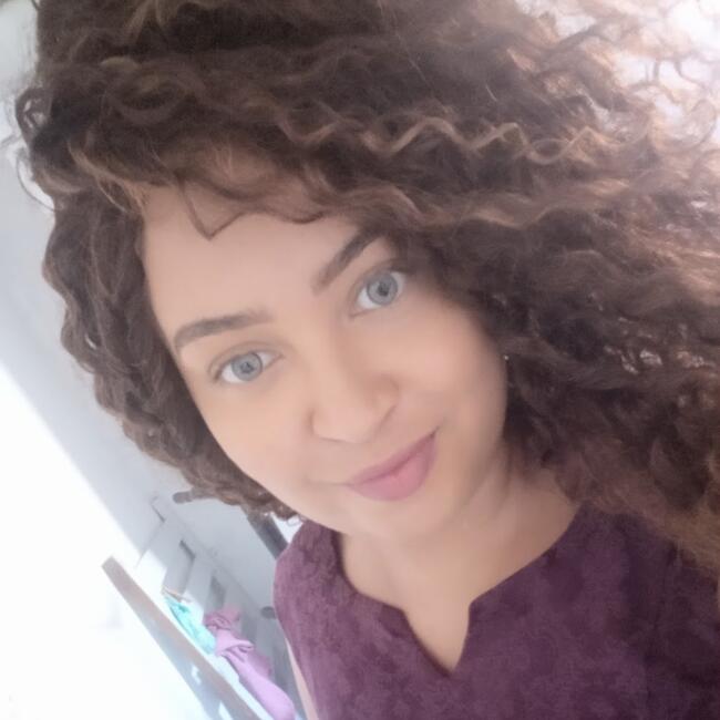 Babá em Lauro de Freitas: Aline