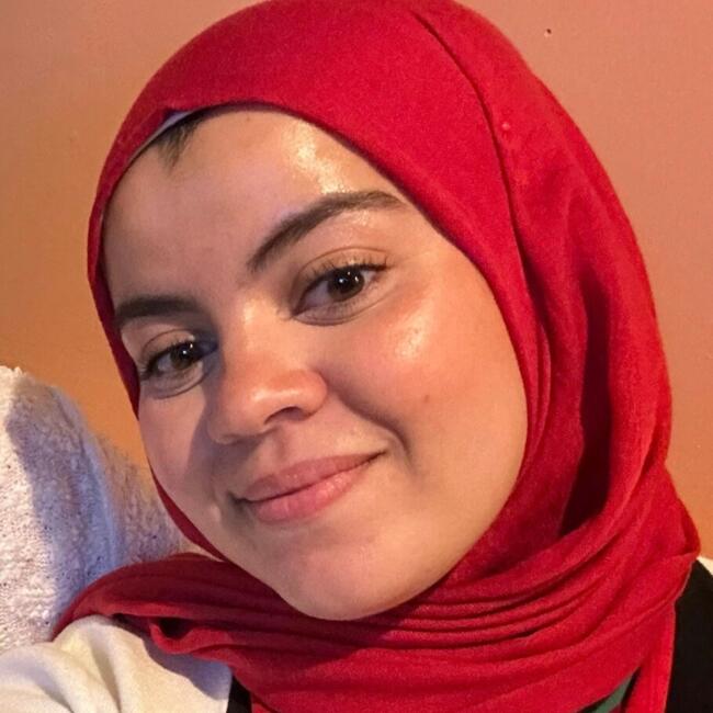 Babysitter in London: Rihab