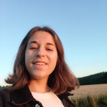 Babysitter in Béziers: Lucie