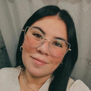 Babysitter in Guernica: Ivone camila